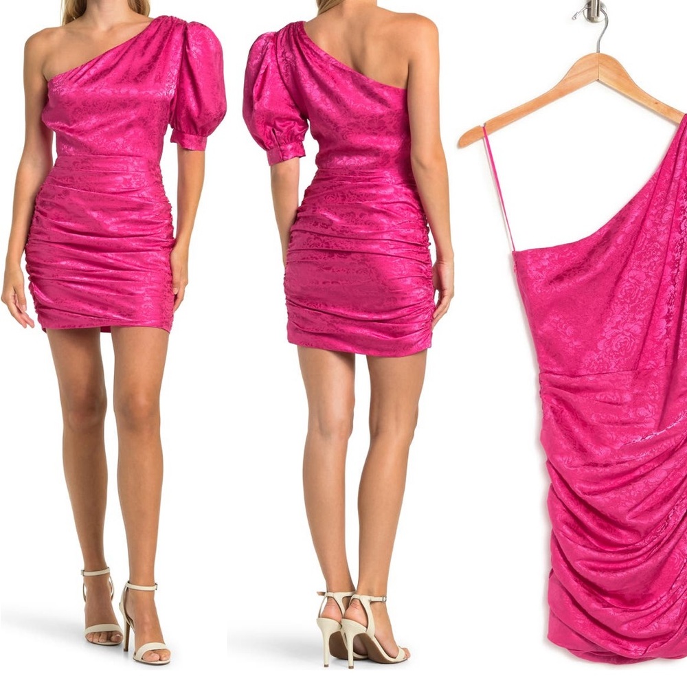 Ronny Kobo
Nadia Ruched One
Shoulder Dress